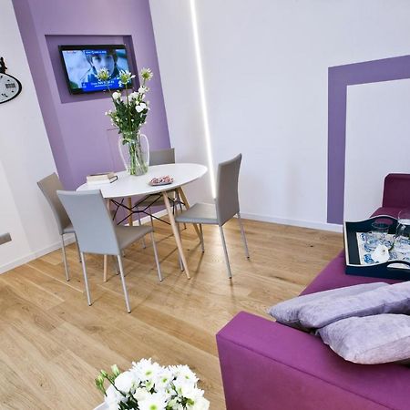 Manzoni 124 Bed&Relax Bed & Breakfast Esine Exterior photo